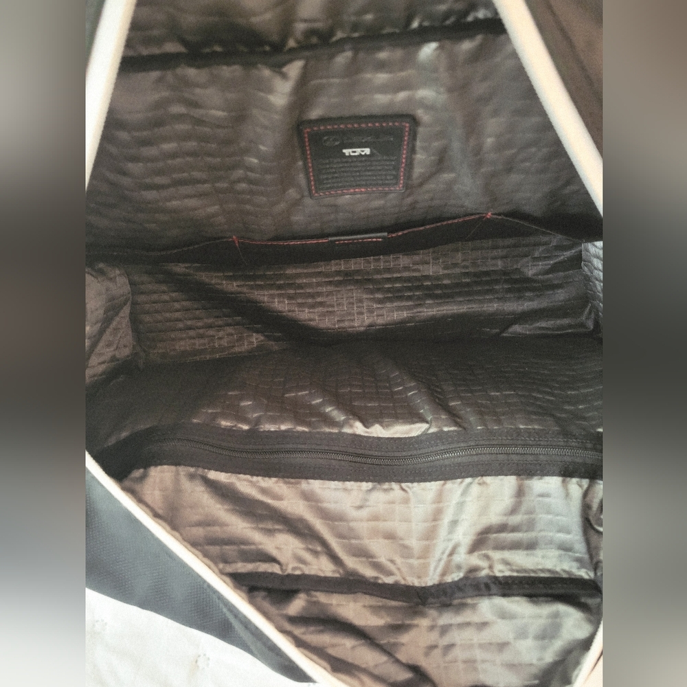 Tumi Alpha Bravo Essential Duffle Bag - Picture 9 of 14